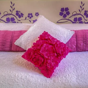 De L'osmarin Suites Guest house
